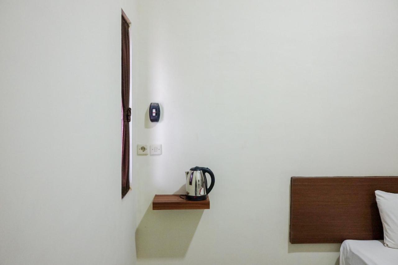 Reddoorz Syariah Near Exit Tol Pemalang Comal 2 Hotel Exterior foto