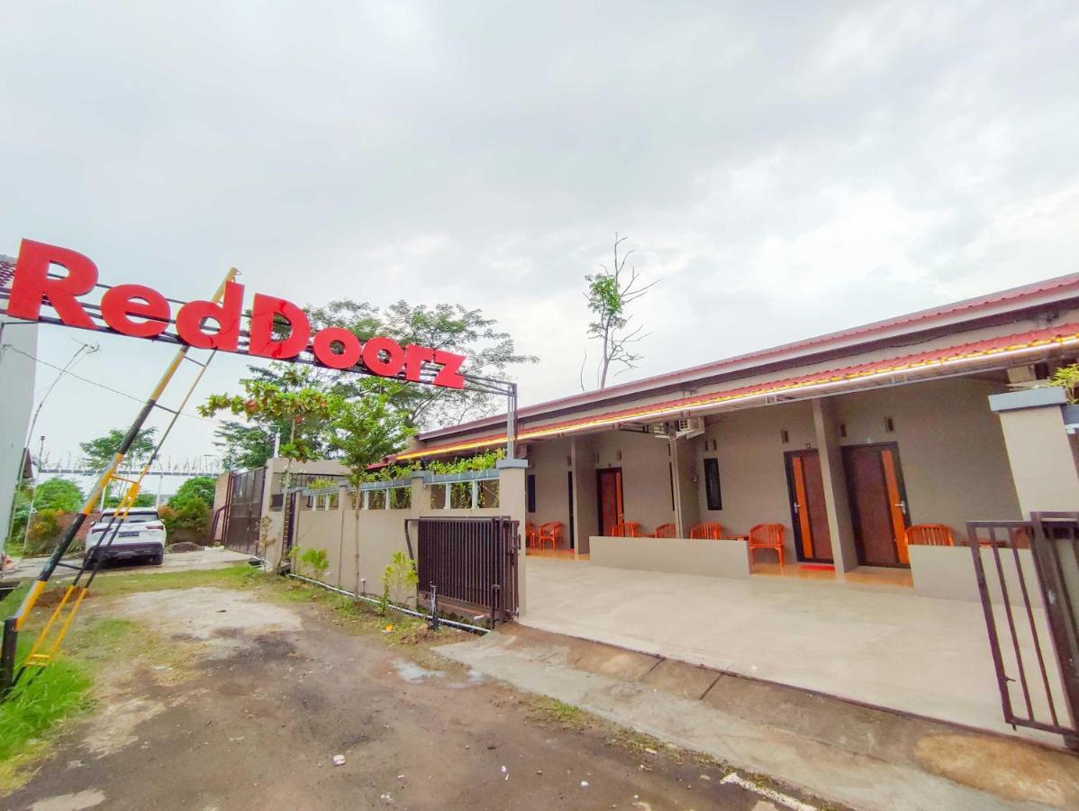 Reddoorz Syariah Near Exit Tol Pemalang Comal 2 Hotel Exterior foto