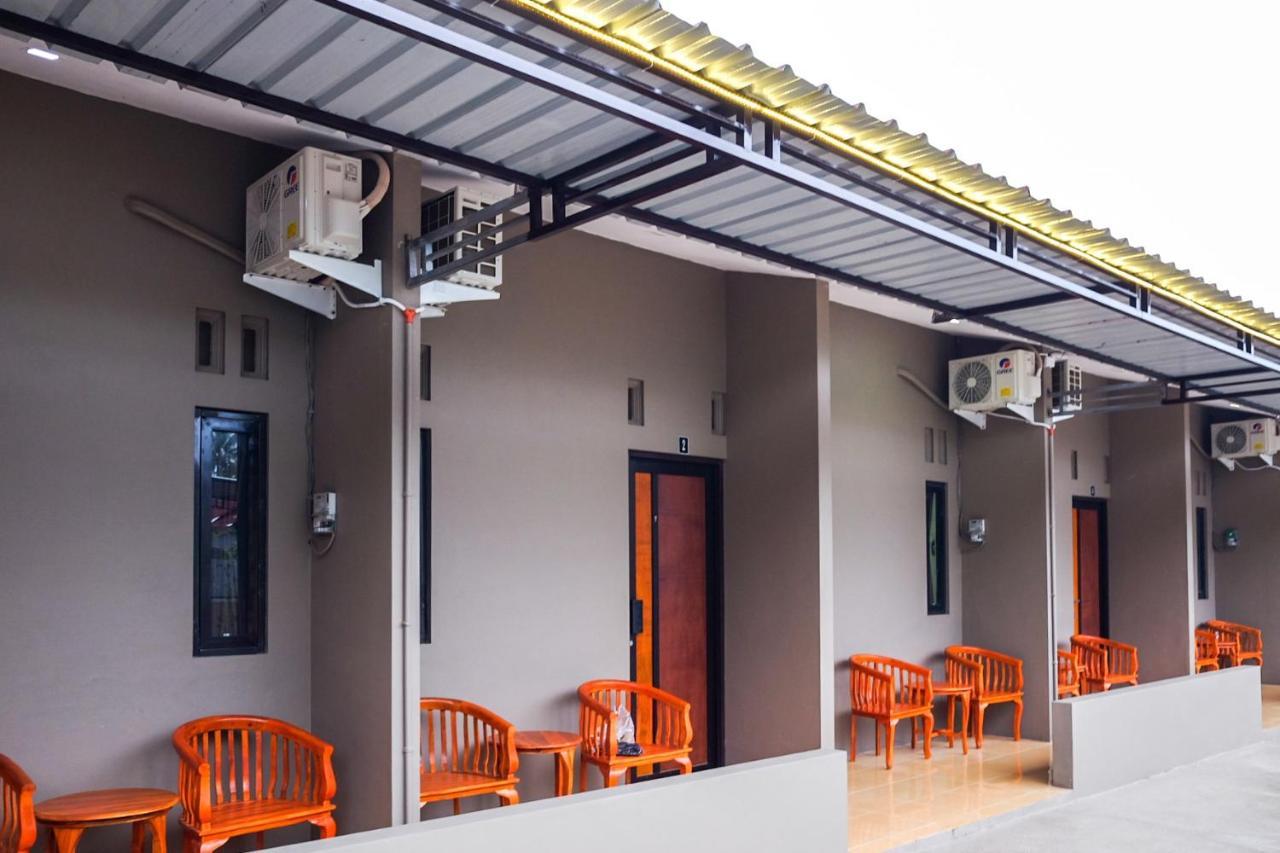 Reddoorz Syariah Near Exit Tol Pemalang Comal 2 Hotel Exterior foto