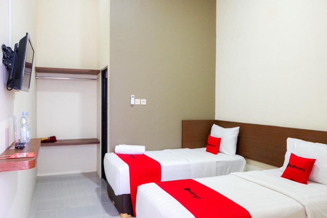 Reddoorz Syariah Near Exit Tol Pemalang Comal 2 Hotel Exterior foto