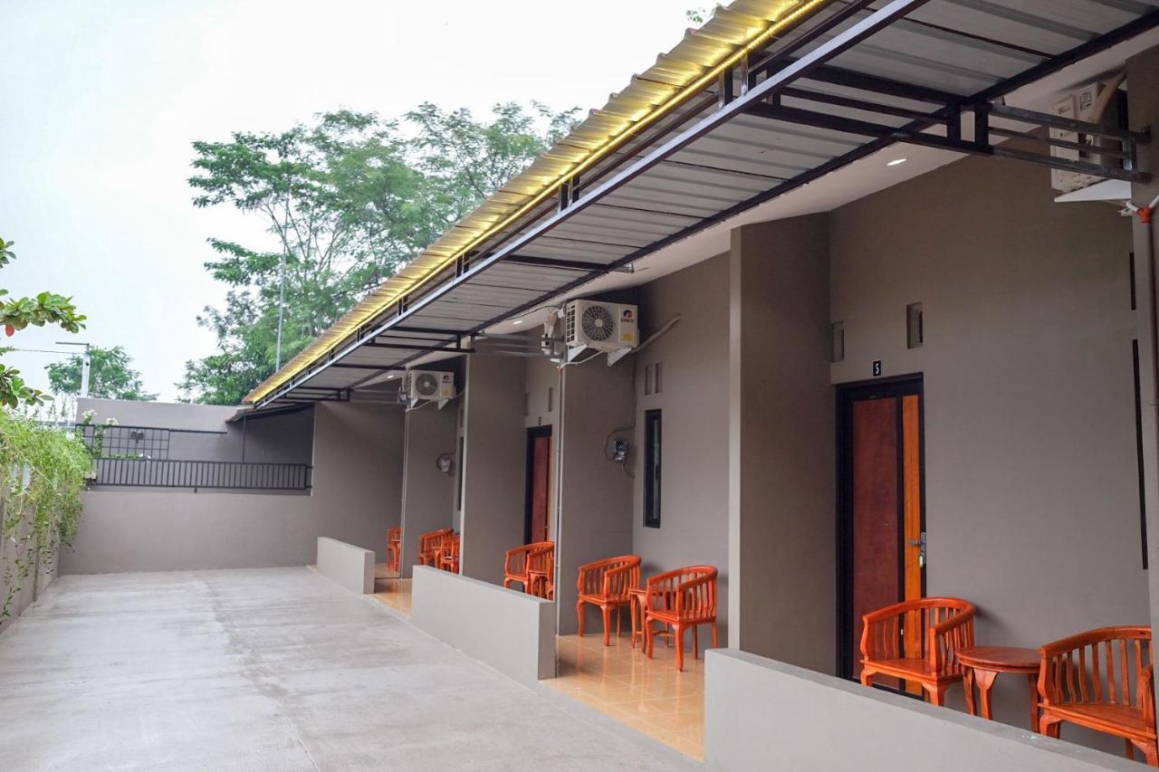 Reddoorz Syariah Near Exit Tol Pemalang Comal 2 Hotel Exterior foto